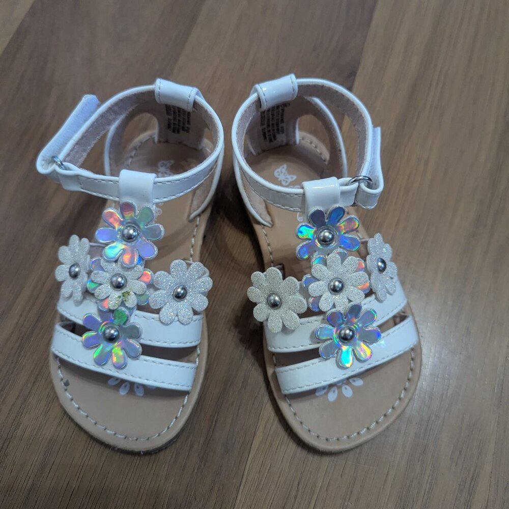 Sel Esteem size 6 toddler flower sandals